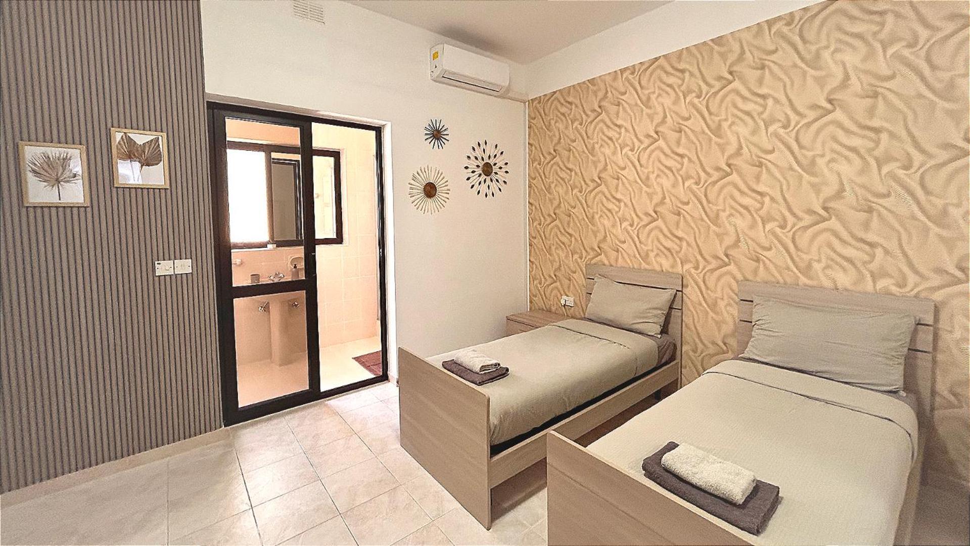 Arzella Apartments Xlendi Stylish Stay Near Beach Local Eats Exterior foto